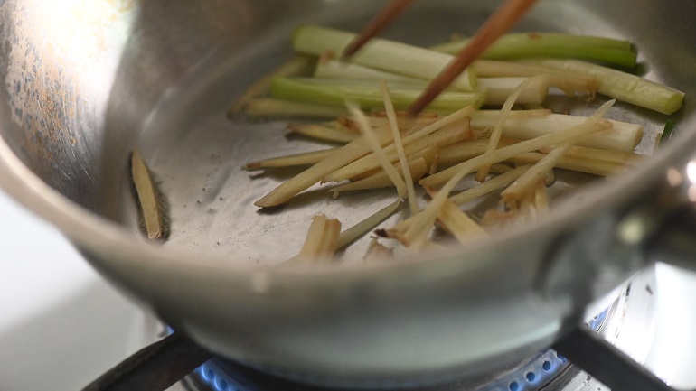 芡芳（khiàn-phang）的魚湯