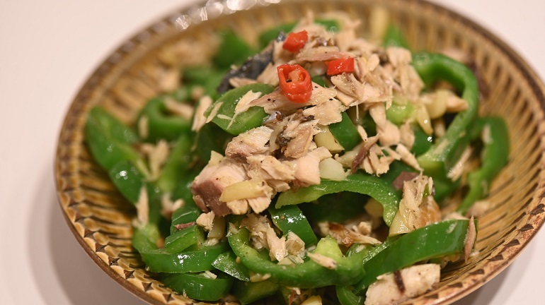 比青椒炒牛肉還好吃的「青椒炒鯖魚」！