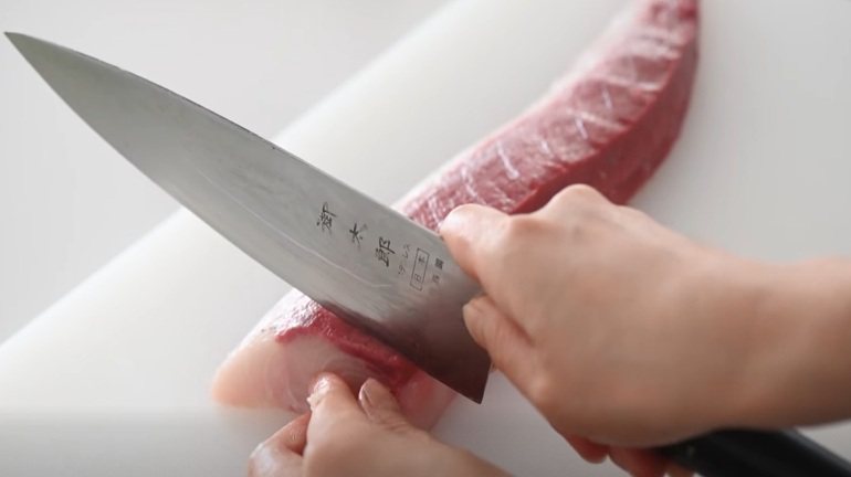 在家生魚片自主練習！（笑）