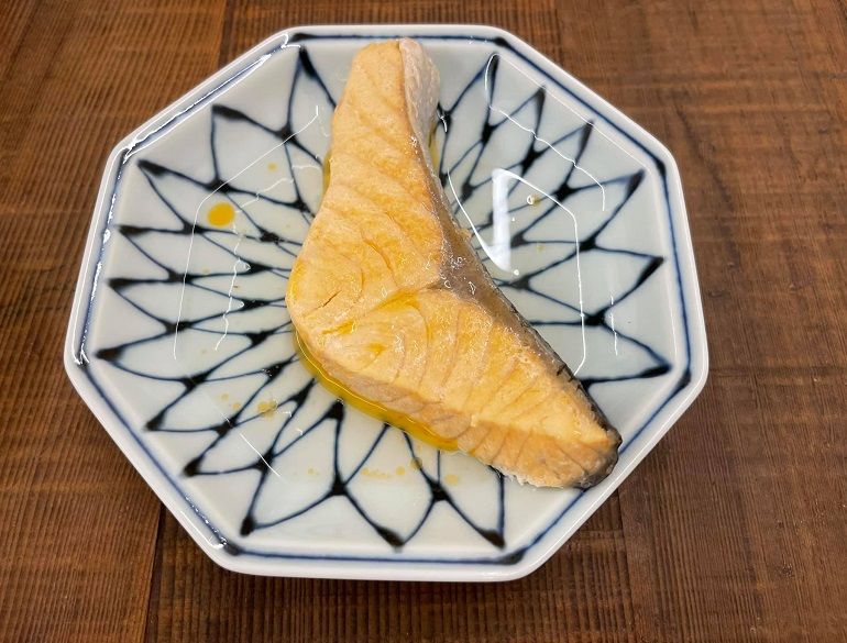 清蒸鮭魚