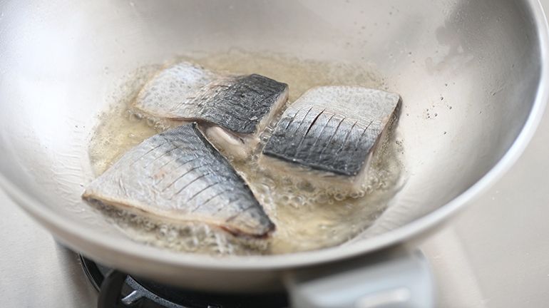 鯖魚煎到好只要 5 分鐘！！！
